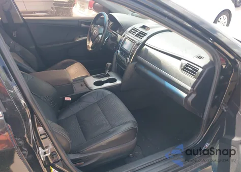 2012 Toyota Camry Se z USA, uszkodzony, nr VIN 4T1BF1FK9CU017572